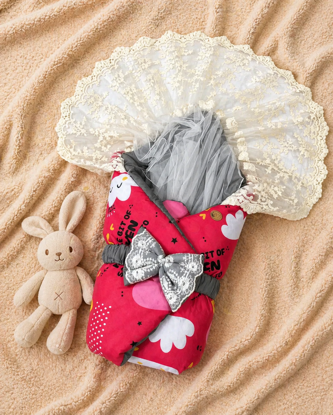 Royal Vintage Carry Nest– Crimson & Ivory