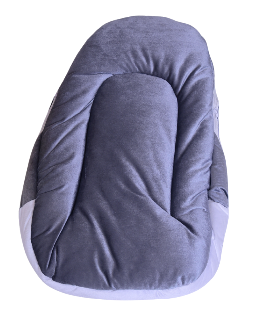 Pengiun Character Grey Baby Carry Nest
